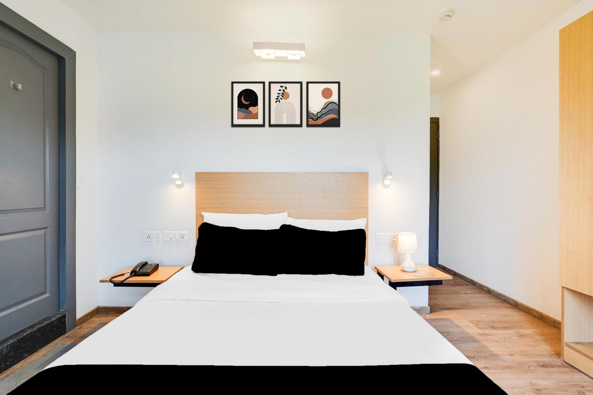 Super Townhouse Btm Layout Near Madiwala Lake Formerly Q Rooms 벵갈루루 외부 사진